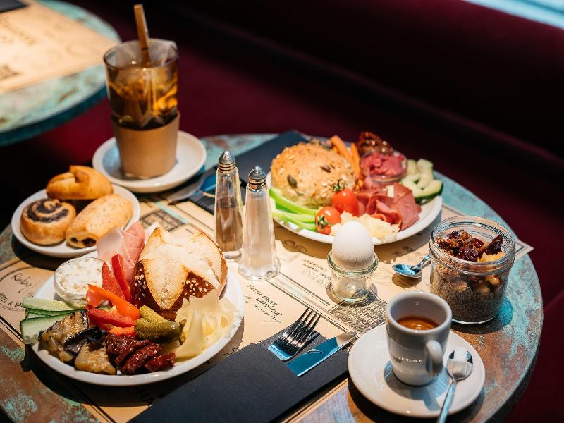 Ruby Ella Hotel Cologne by IHG image