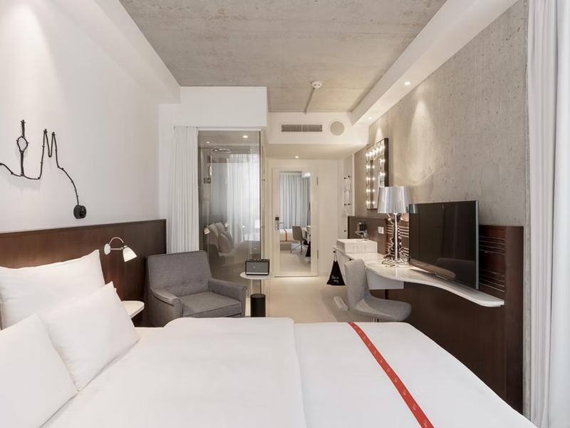 Ruby Ella Hotel Cologne by IHG image