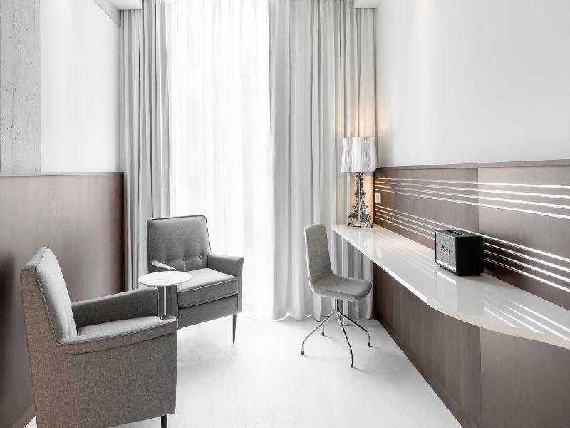 Ruby Ella Hotel Cologne by IHG image