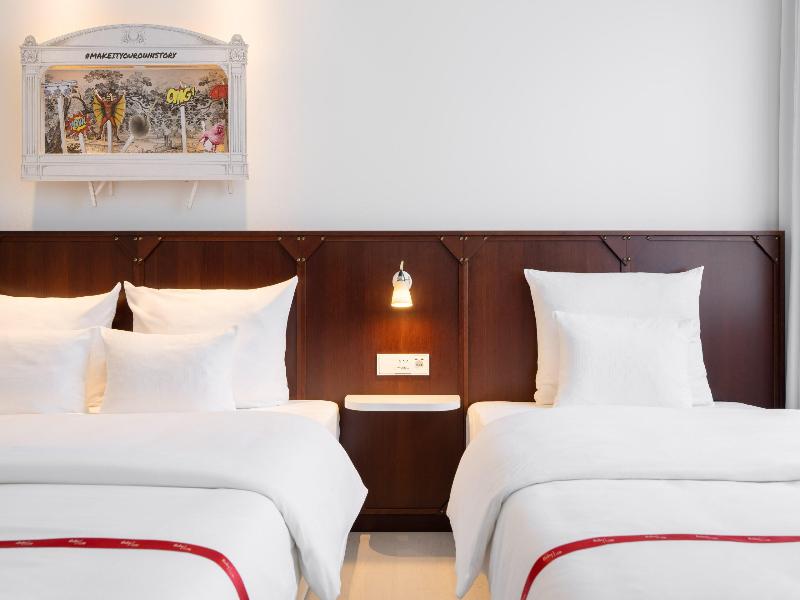 Ruby Ella Hotel Cologne by IHG image