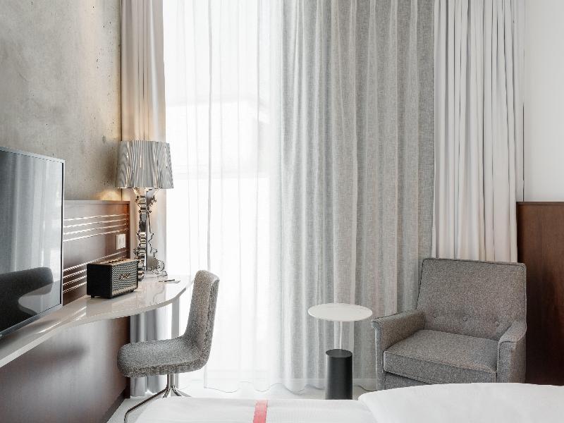 Ruby Ella Hotel Cologne by IHG image