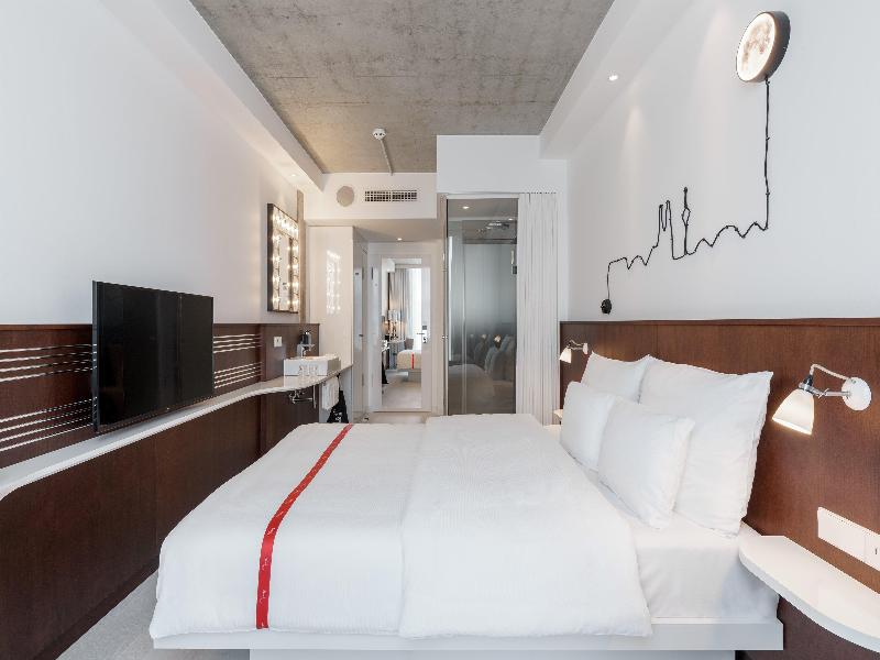 Ruby Ella Hotel Cologne by IHG image