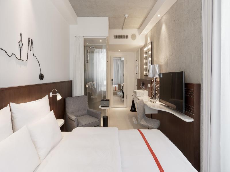 Ruby Ella Hotel Cologne by IHG image
