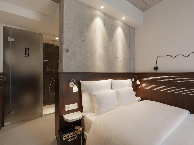 Ruby Ella Hotel Cologne by IHG image