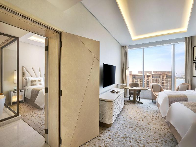 The St Regis Dubai The Palm image
