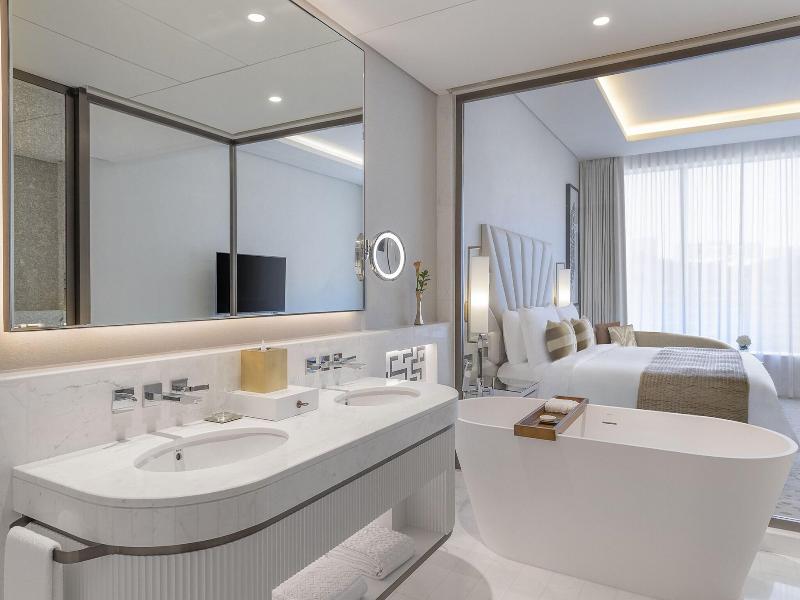 The St Regis Dubai The Palm image
