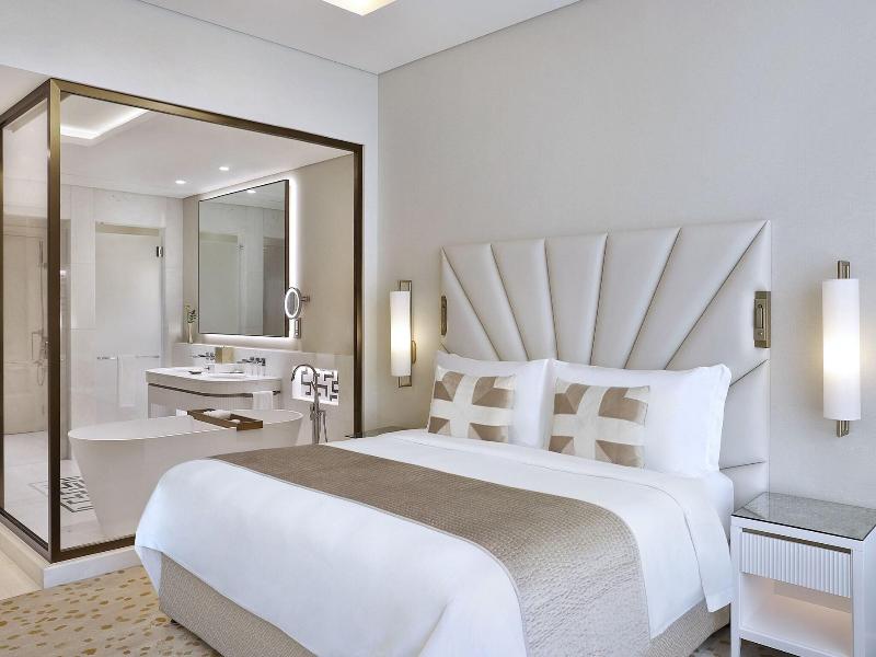 The St Regis Dubai The Palm image