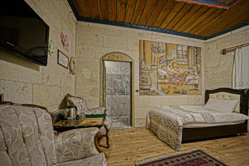 Kayatas Cave Suites Hotel