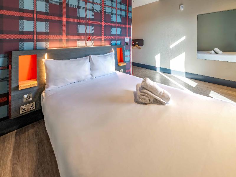 easyHotel Dublin City Centre image