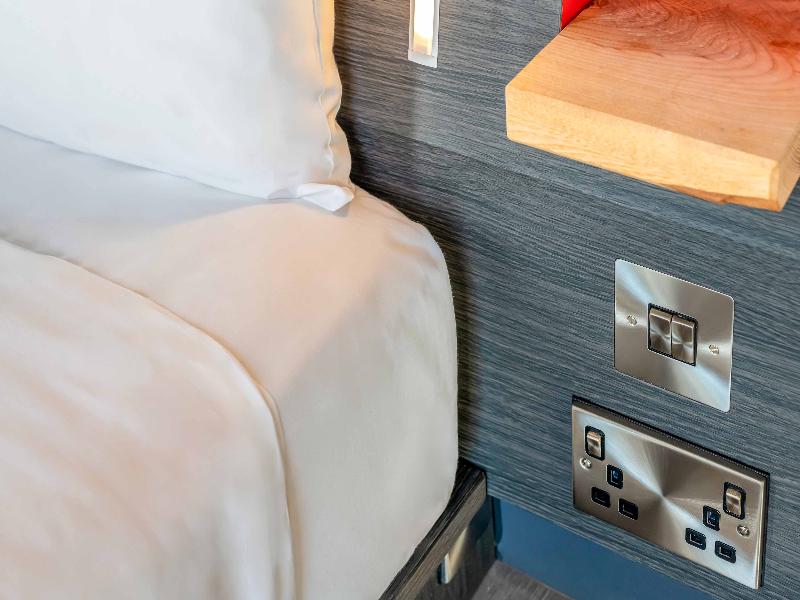 easyHotel Dublin City Centre image