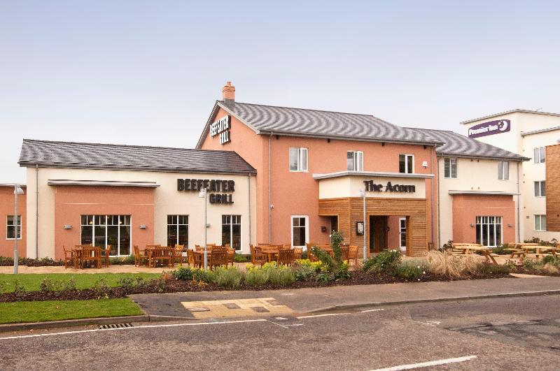 Premier Inn Burgess Hill image