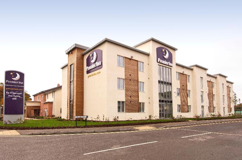 Premier Inn Burgess Hill image