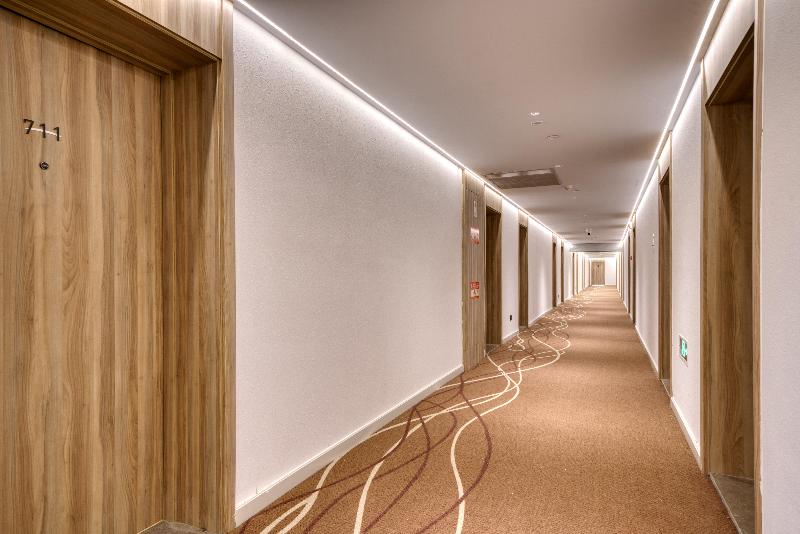Hanting Hotel Hangzhou Liangzhu New Town image
