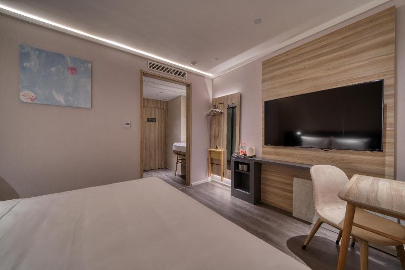 Hanting Hotel Hangzhou Liangzhu New Town image
