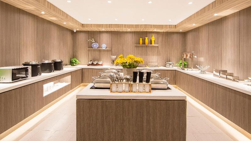 Hanting Premium Hotel Dalian North Station 3
