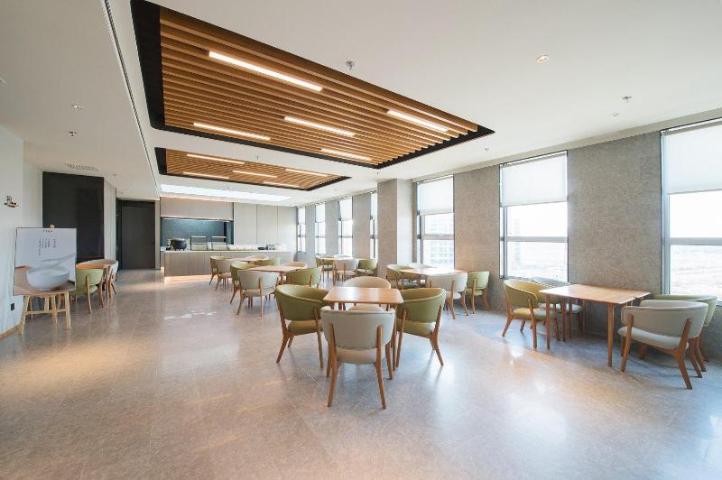 JI Hotel Dalian Changxing Island Economic Zon image