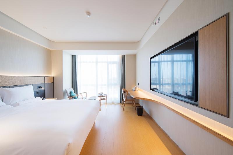 JI Hotel Dalian Changxing Island Economic Zon image