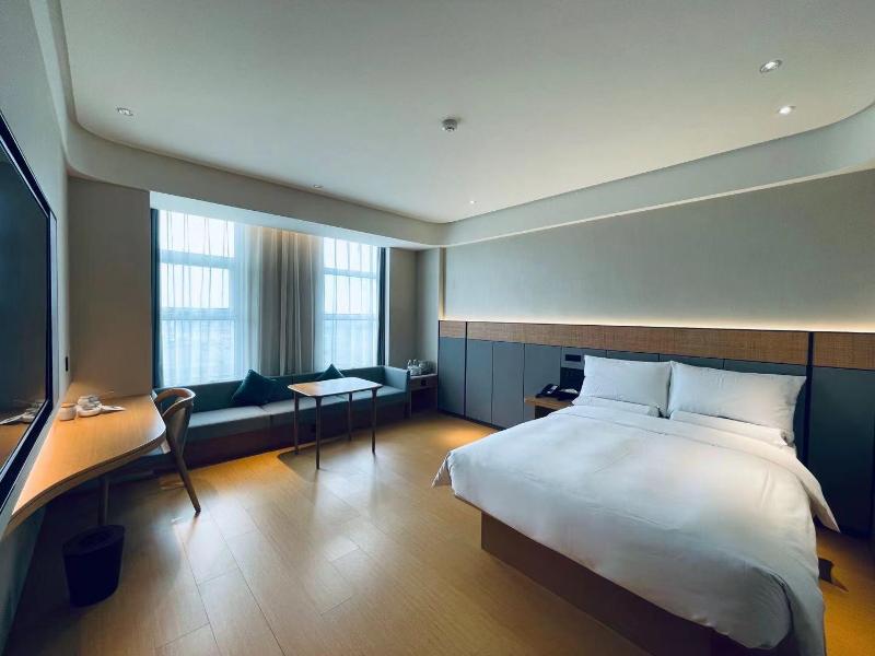 JI Hotel Dalian Changxing Island Economic Zon image