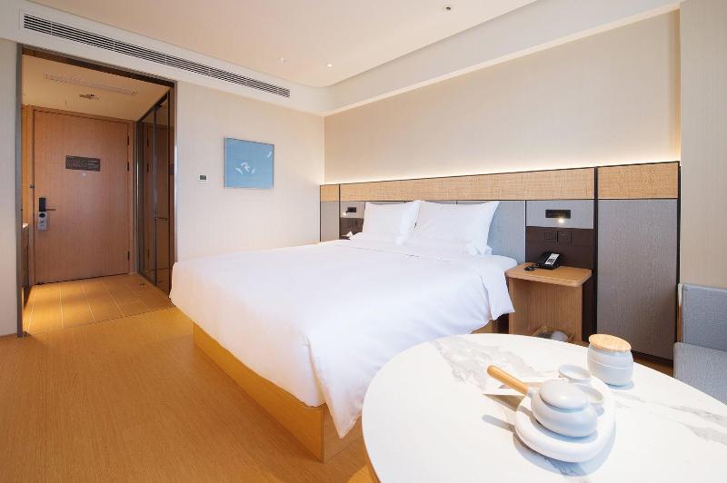 JI Hotel Dalian Changxing Island Economic Zon image