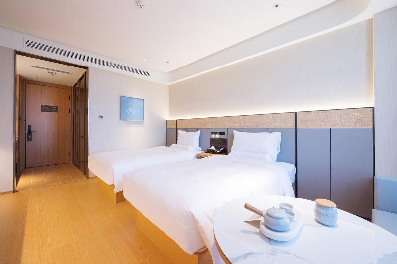 JI Hotel Dalian Changxing Island Economic Zon image
