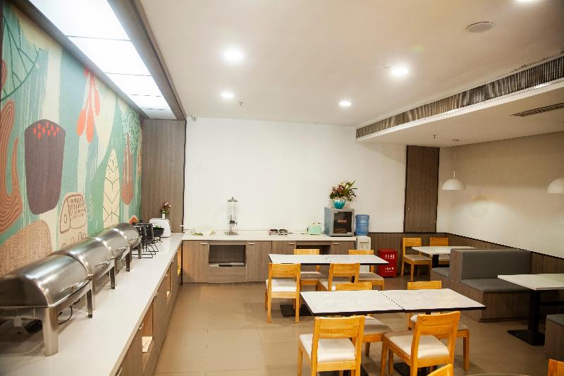 Hanting Hotel Zhengzhou Shangding Road