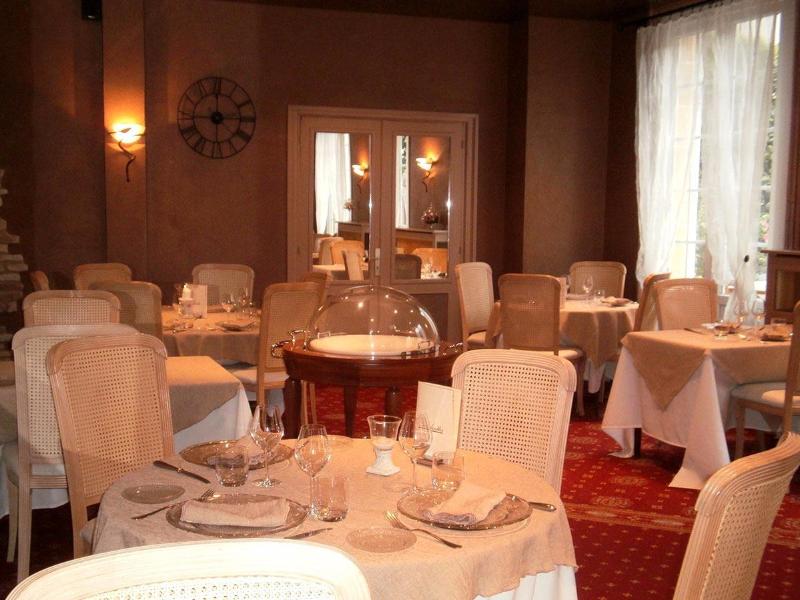 Logis Hôtel les Airelles image