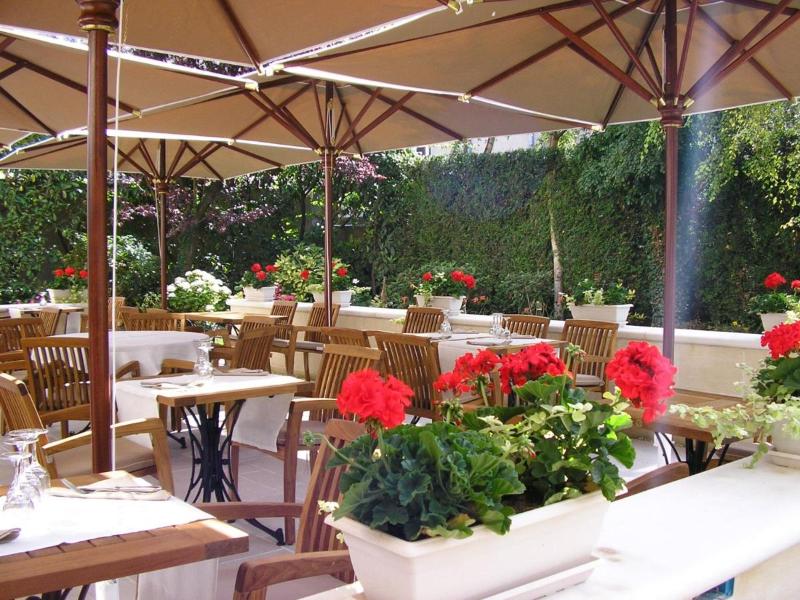 Logis Hôtel les Airelles image