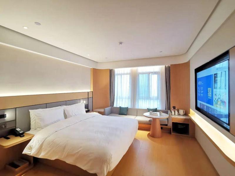 Ji Hotel Liyang Matou Street image