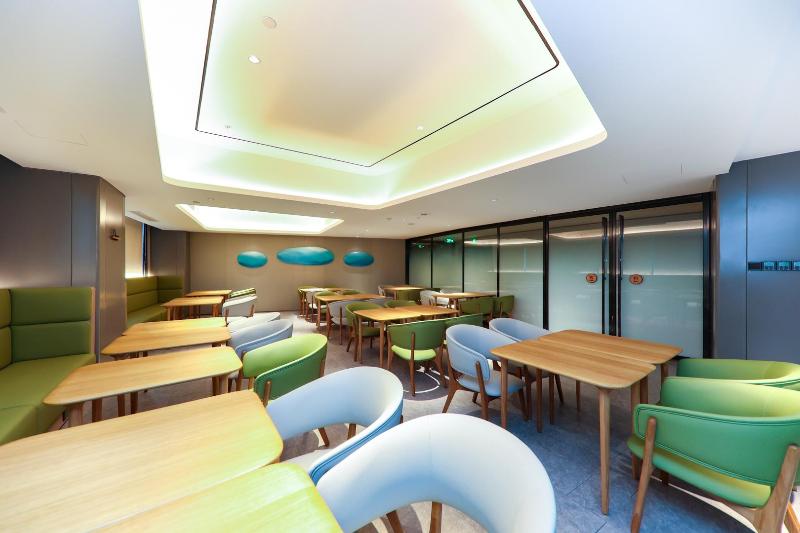 Ji Hotel Cixi Sports Center image