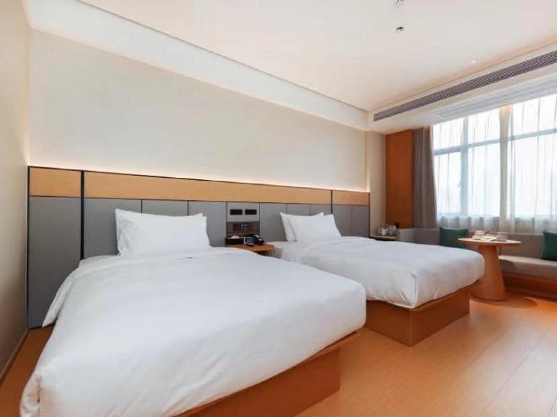 Ji Hotel Cixi Sports Center image