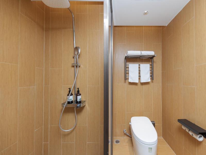 Ji Hotel Cixi Sports Center image