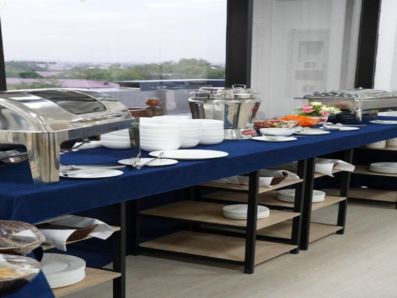 ABIS PALACE HOTEL image