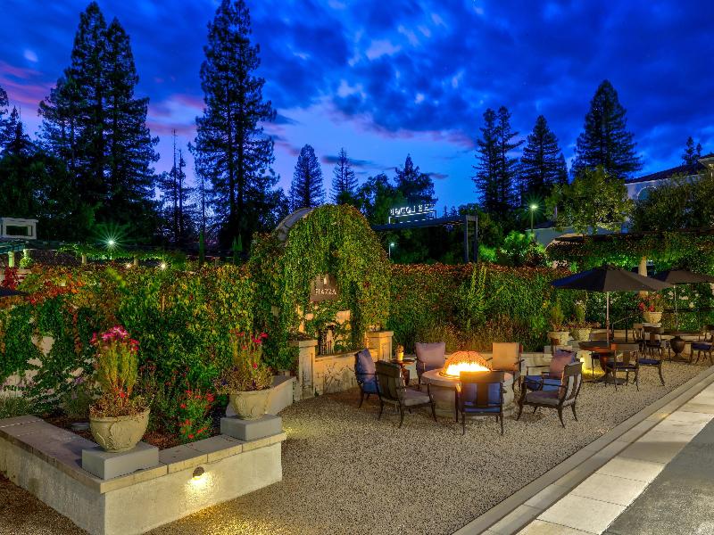 The Lodge at Healdsburg, Tapestry Collection by Hi image
