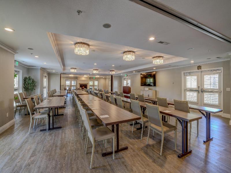 The Lodge at Healdsburg, Tapestry Collection by Hi image