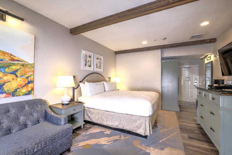 The Lodge at Healdsburg, Tapestry Collection by Hi image
