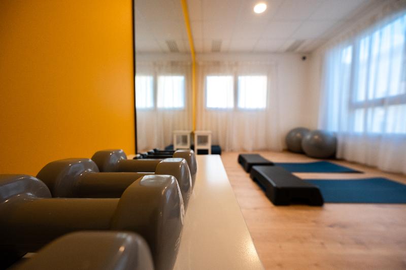Nemea Appart Hotel Europe Velizy Villacoublay image