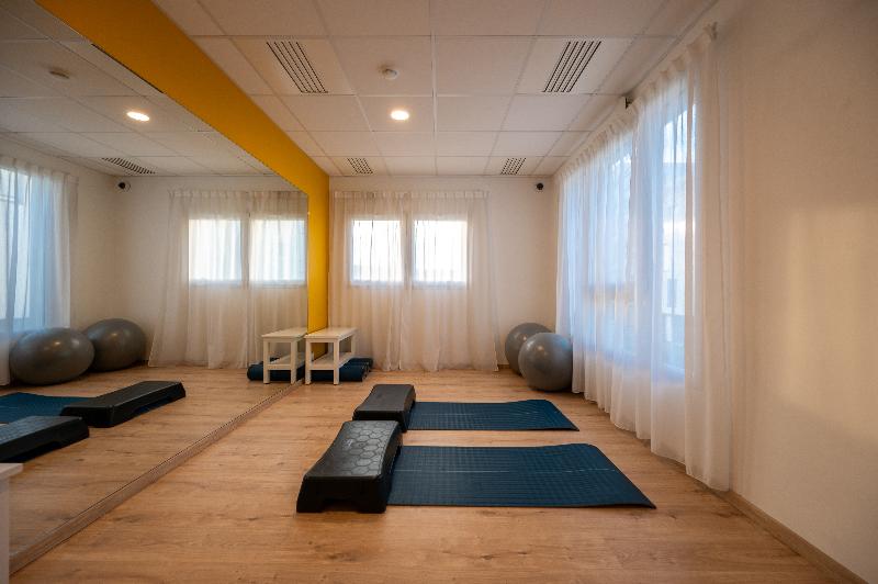 Nemea Appart Hotel Europe Velizy Villacoublay image