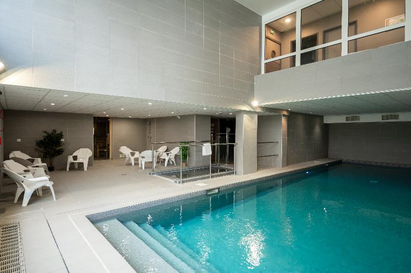 Nemea Appart Hotel Europe Velizy Villacoublay image