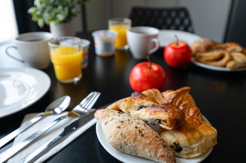 Nemea Appart Hotel Europe Velizy Villacoublay image