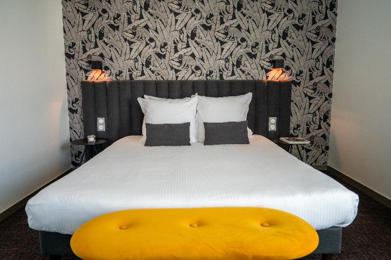 Nemea Appart Hotel Europe Velizy Villacoublay image