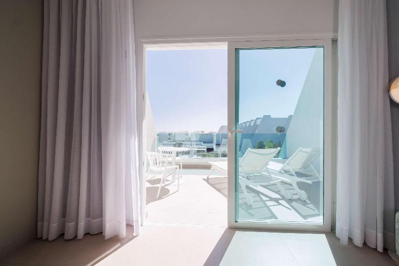 Radisson Blu Resort Lanzarote image