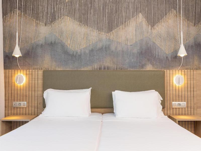 Radisson Blu Resort Lanzarote image