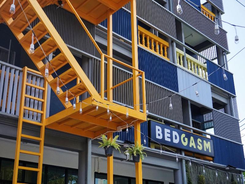 BEDGASM Hotel x Cafe