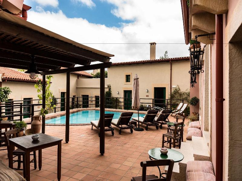 Villa Archanes image
