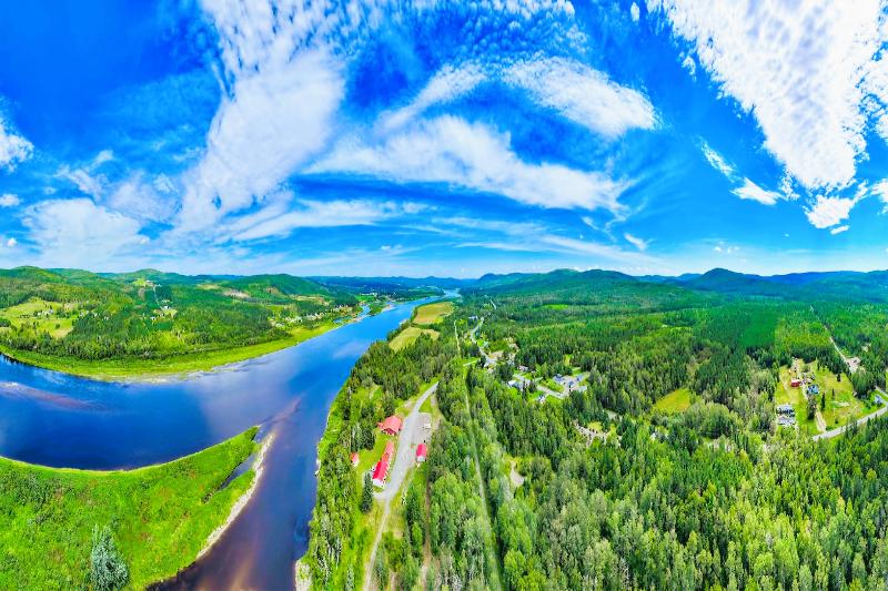 Love Hotels St John River by OYO at Fort Kent ME image