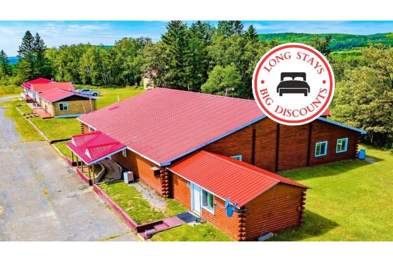 Love Hotels St John River by OYO at Fort Kent ME image