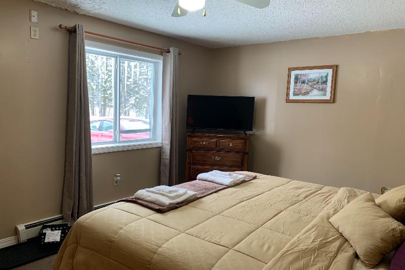 Love Hotels St John River by OYO at Fort Kent ME image