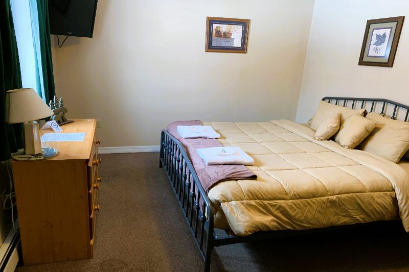 Love Hotels St John River by OYO at Fort Kent ME image