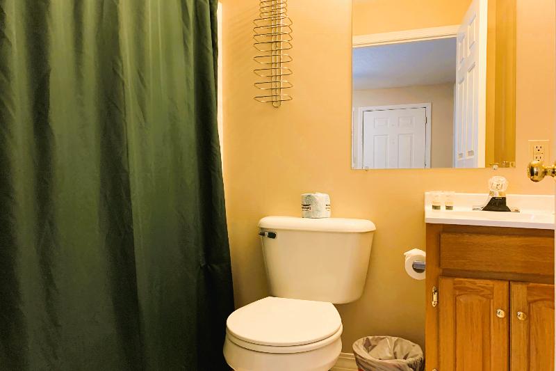 Love Hotels St John River by OYO at Fort Kent ME image