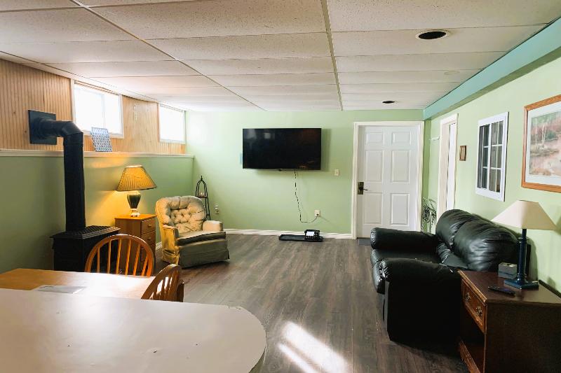 Love Hotels St John River by OYO at Fort Kent ME image